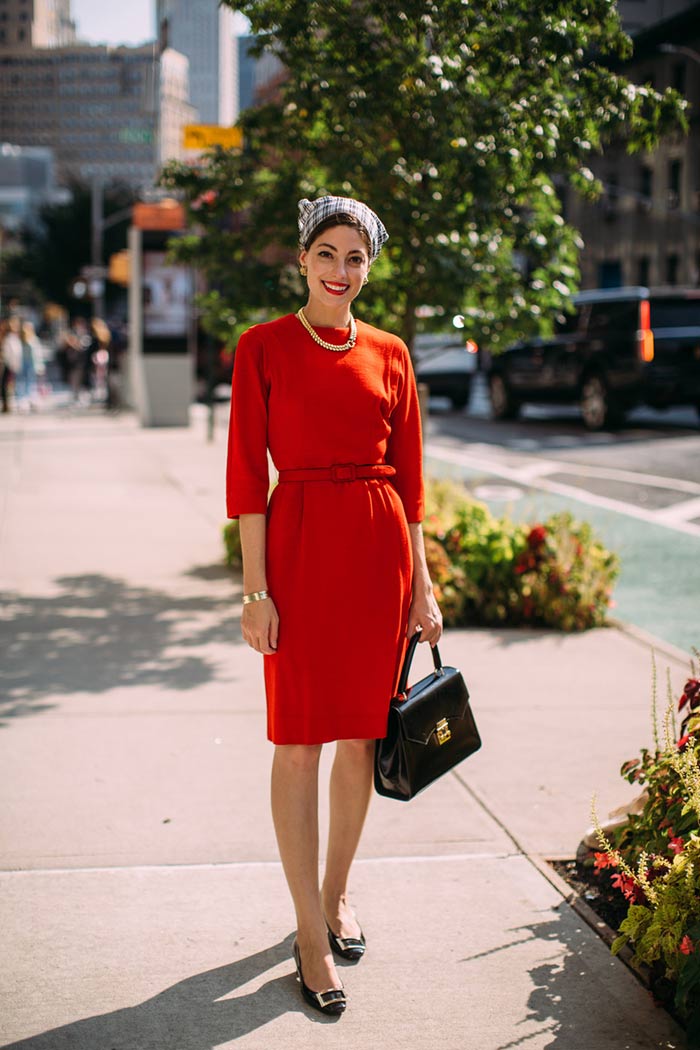 NYFW SS22 street style retro dress